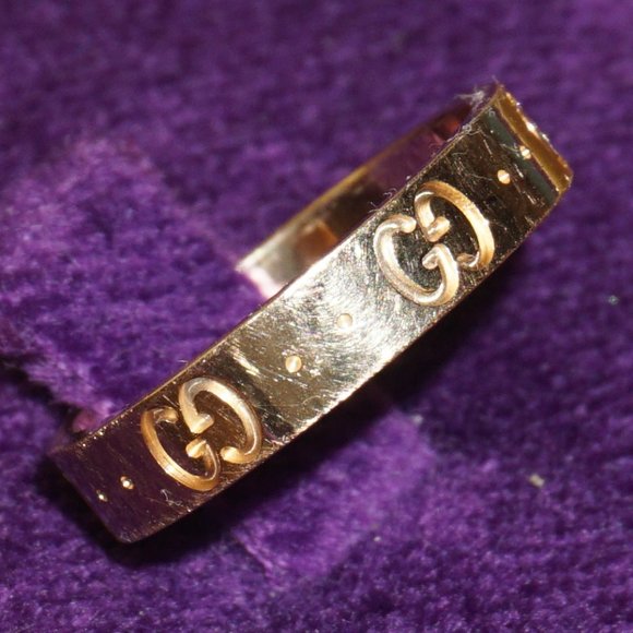 Gucci 18k Yellow Gold GG Icon Ring Band 4mm size 6.5 61423e - Picture 1 of 7